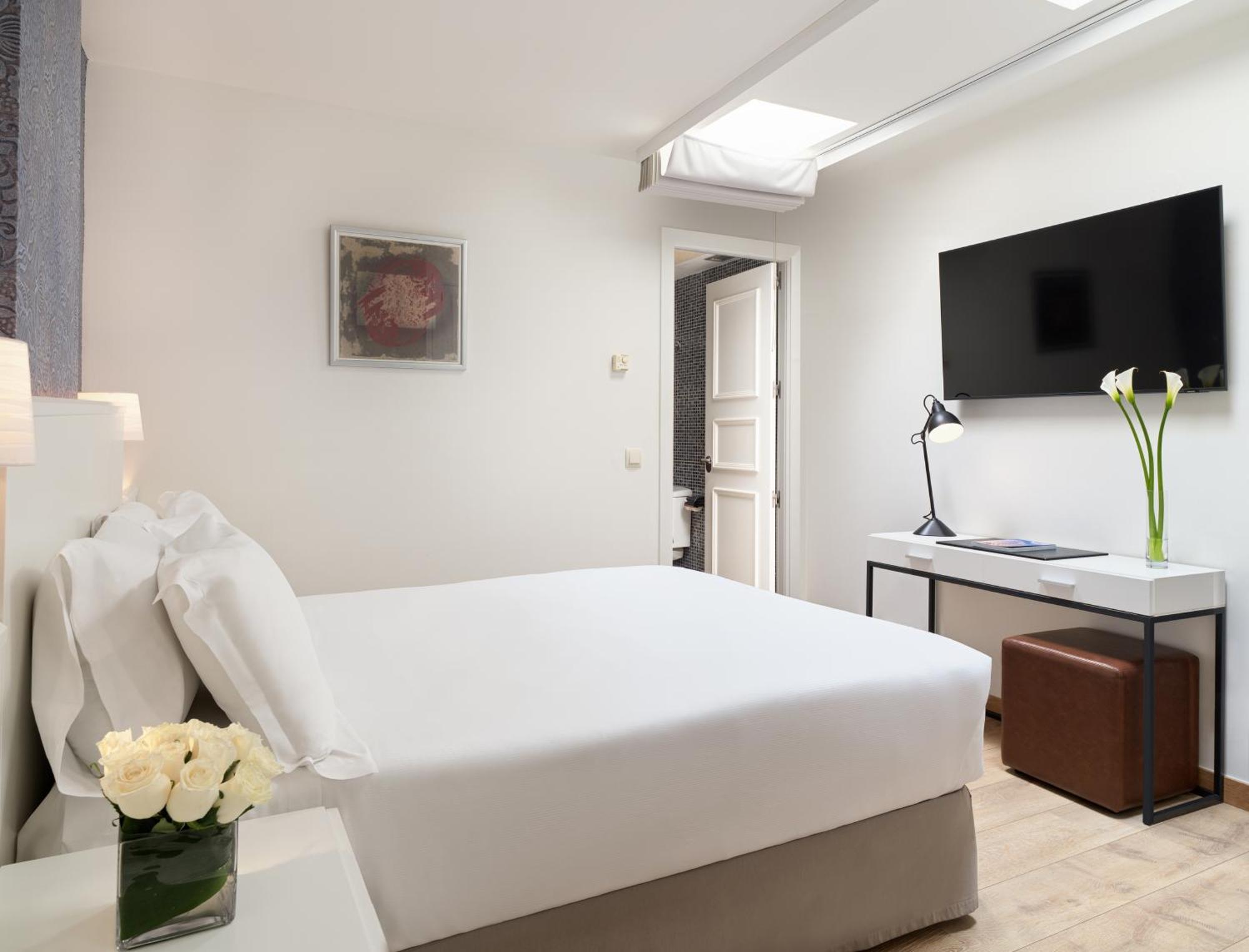 เฮช10 ราโคเดลพิโฮเต็ล Hotel บาร์เซโลนา ภายนอก รูปภาพ